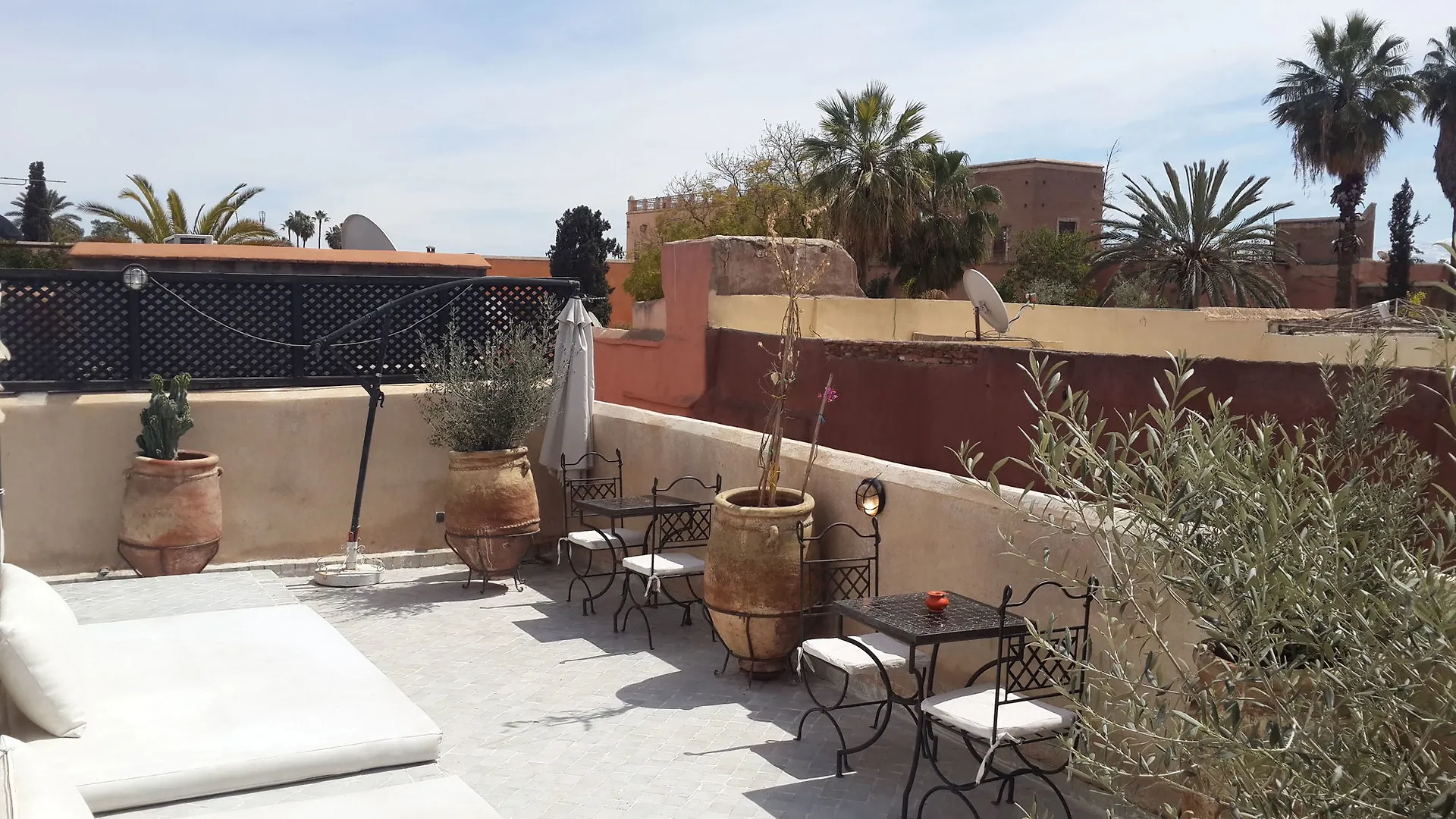 Riad White Flowers 3*, Marrakesh