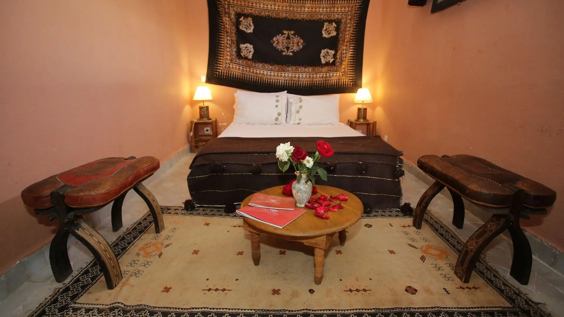 Riad White Flowers 3*, Marrakesh