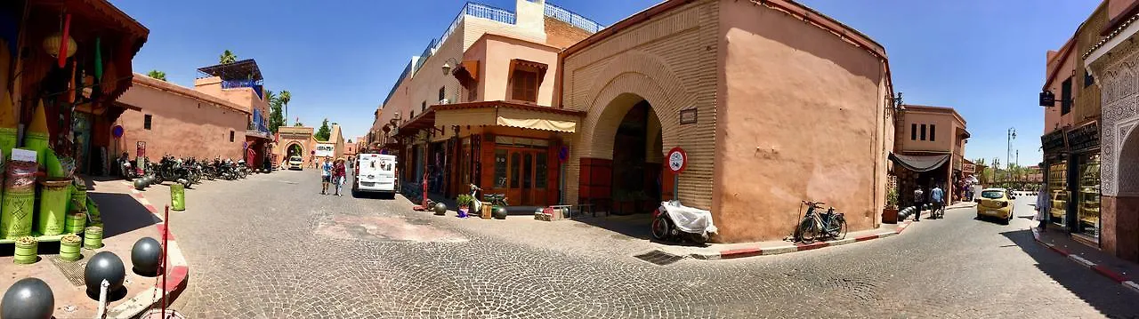מרקש Riad White Flowers בית הארחה